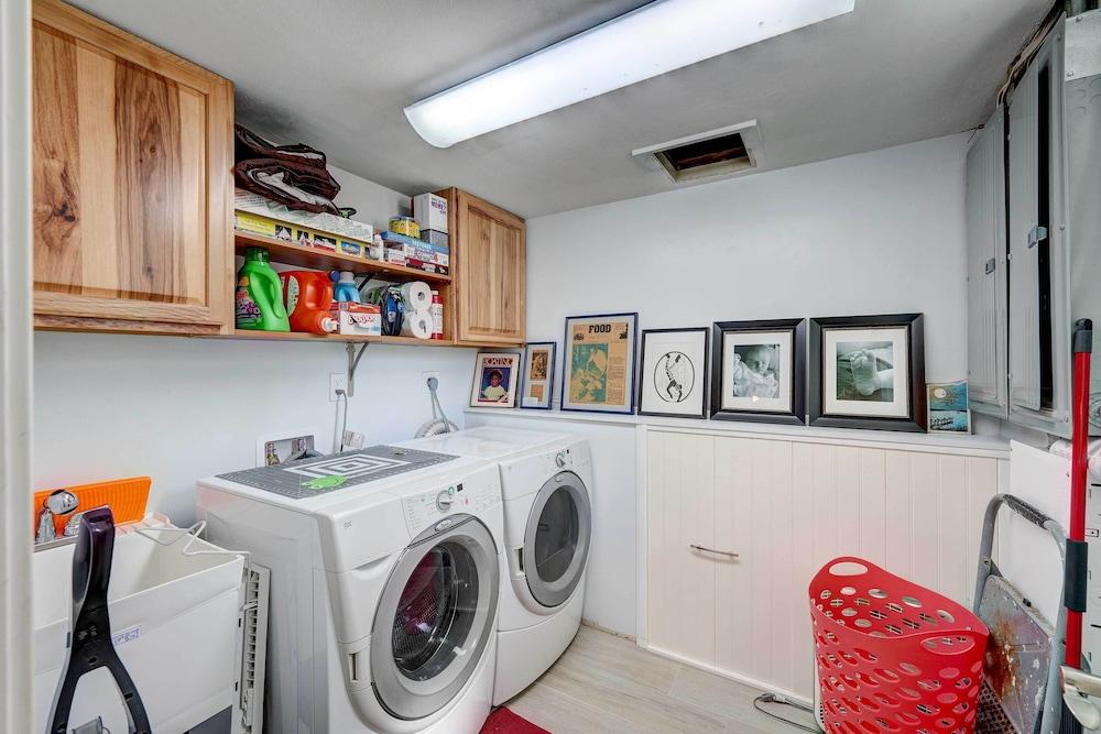 Canal-front Florida Keys Home w/ Dock!