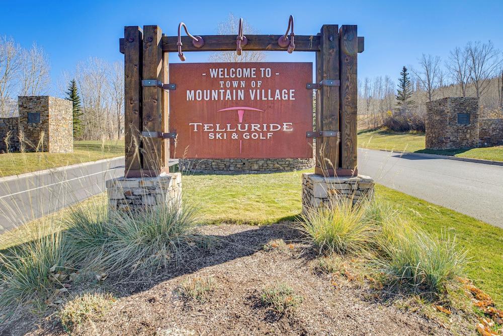 Luxurious Ski-in/ski-out Telluride Mountain Escape