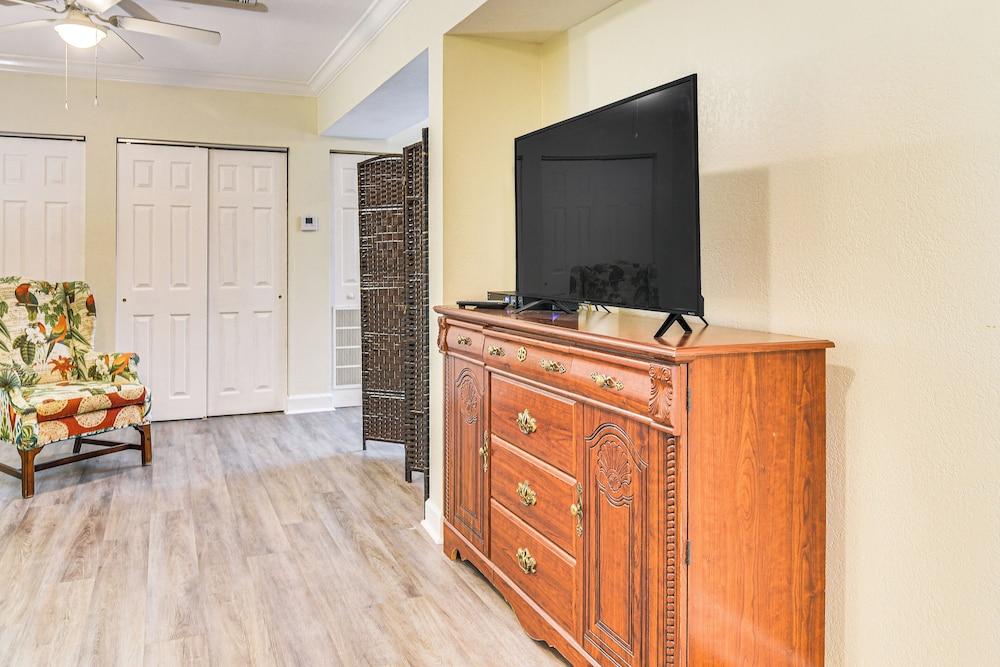 Unit 3 Blocks Gulf to Beaches Historical Museum!