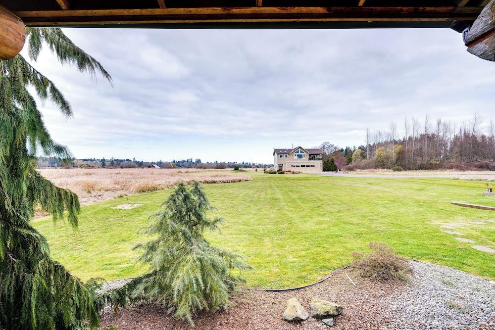 Private Hot Tub: 'blue Sky Cabin' in Sequim