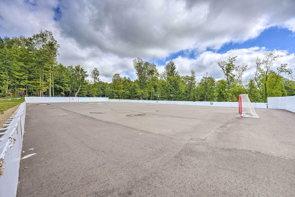 Cassopolis 'the Cabin' Retreat: Lake Access!