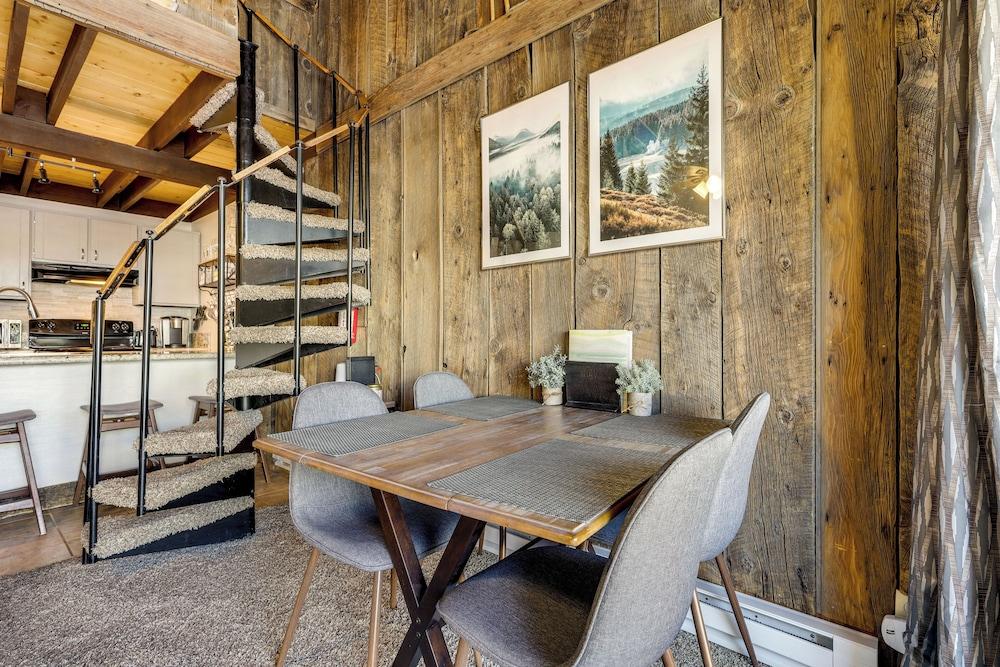 Townhome w/ Mtn View - Walk to Brian Head Lifts!