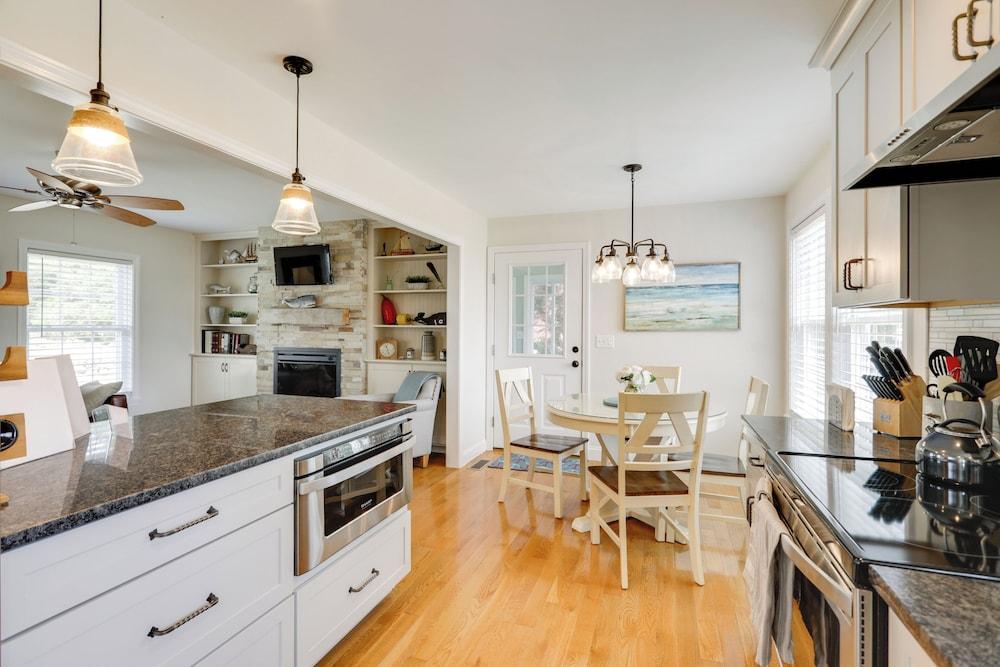 Walk to Pawcatuck River: Family-friendly Home!