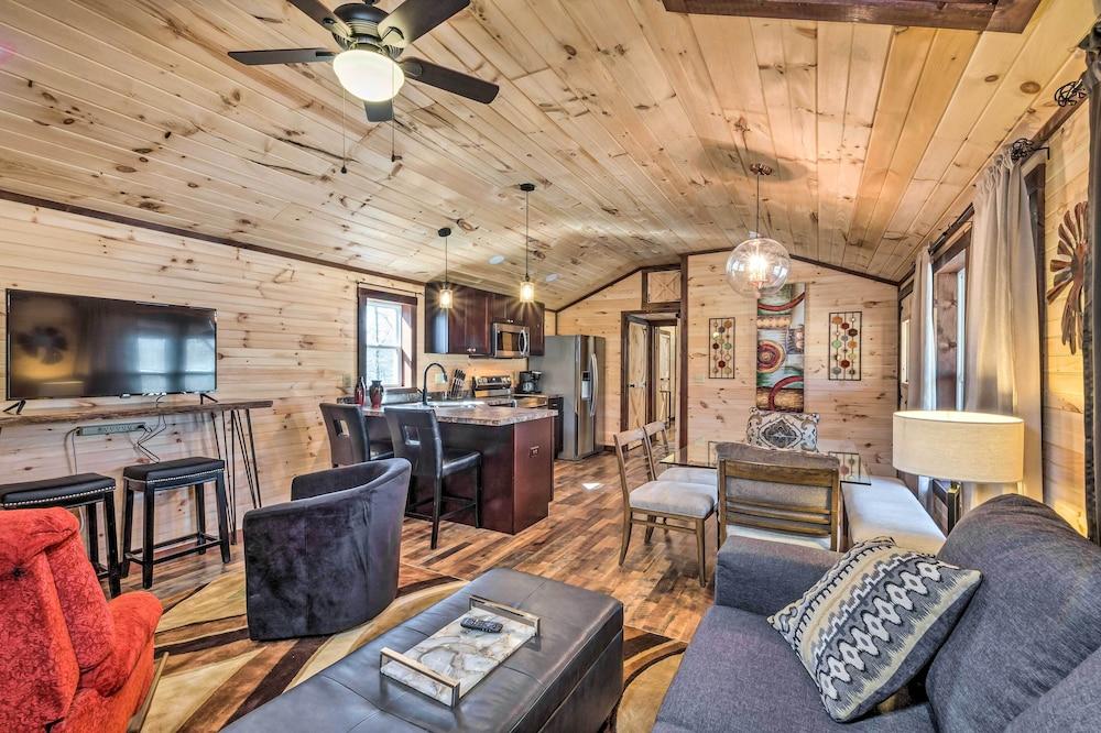 Somerset Cabin, Close to Lake Access!