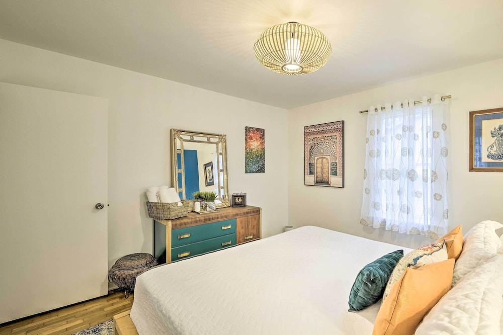 Renovated Eureka Springs Home - 1 Mi to Downtown!