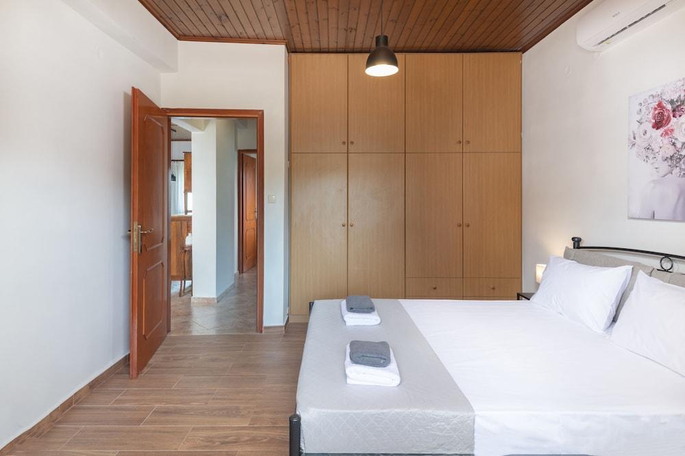 Galani Vacation House