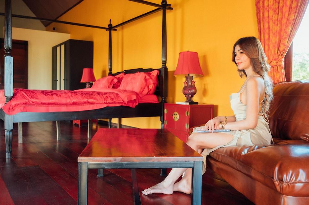 Nakara Villas & Glamping