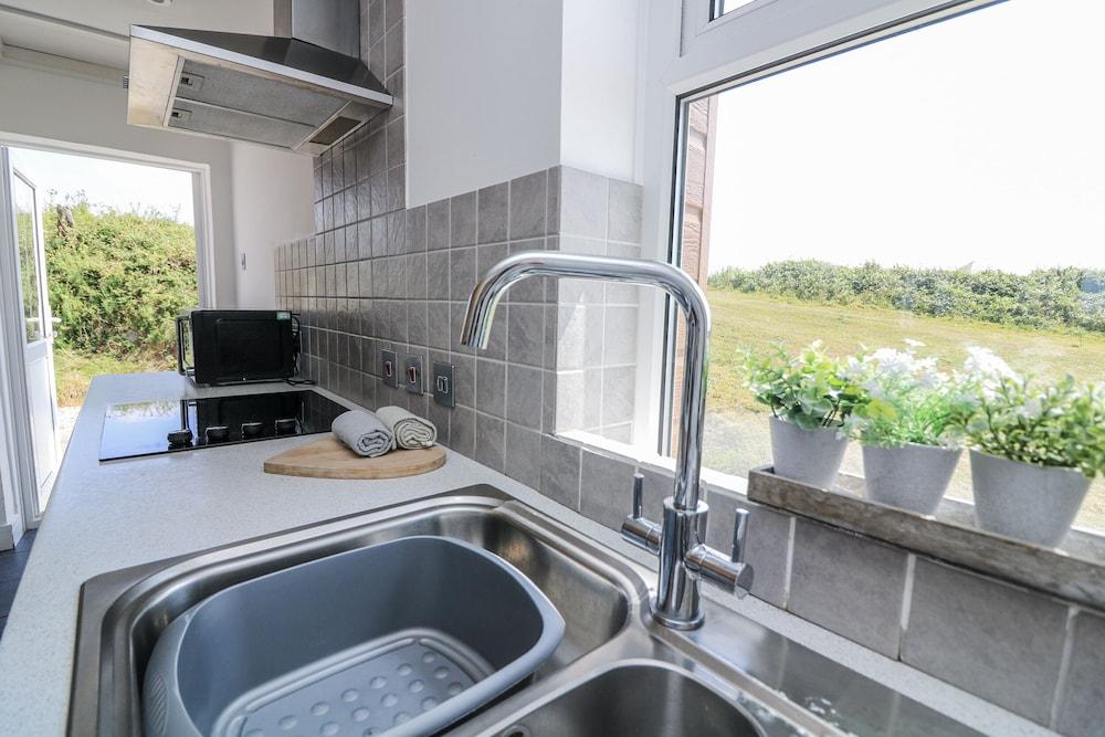 Sunset Sea View Chalet