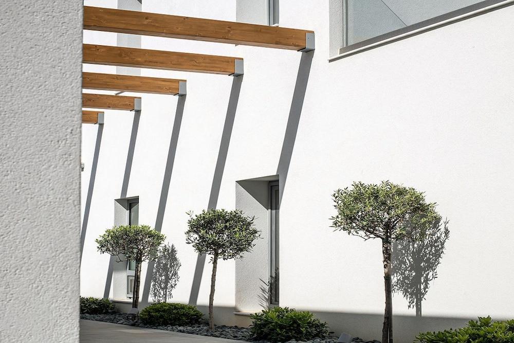 Blue Senses Villas Next to the Beach Heated Pool