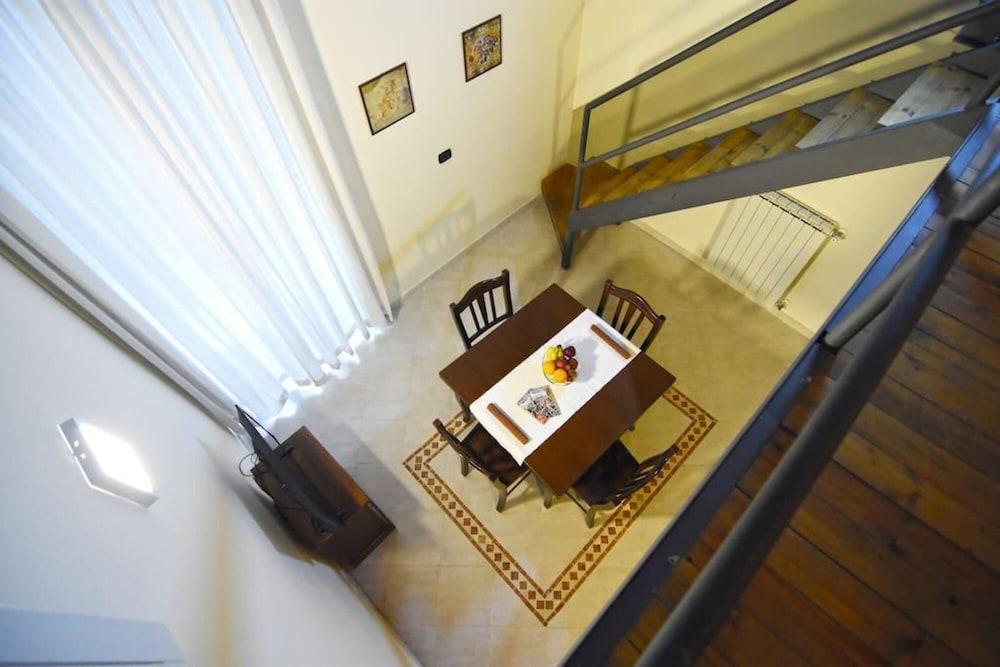 Case Cosi Napoli - APP 10