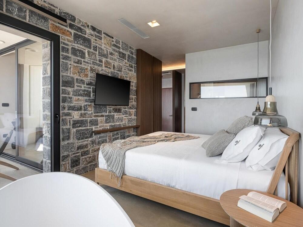 Seannamon Suites - Suite 2