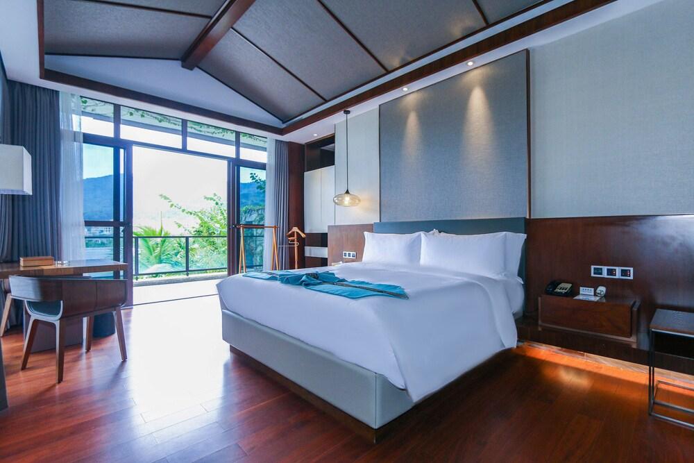 wanningnanyanwanhaiyabieshuhotel