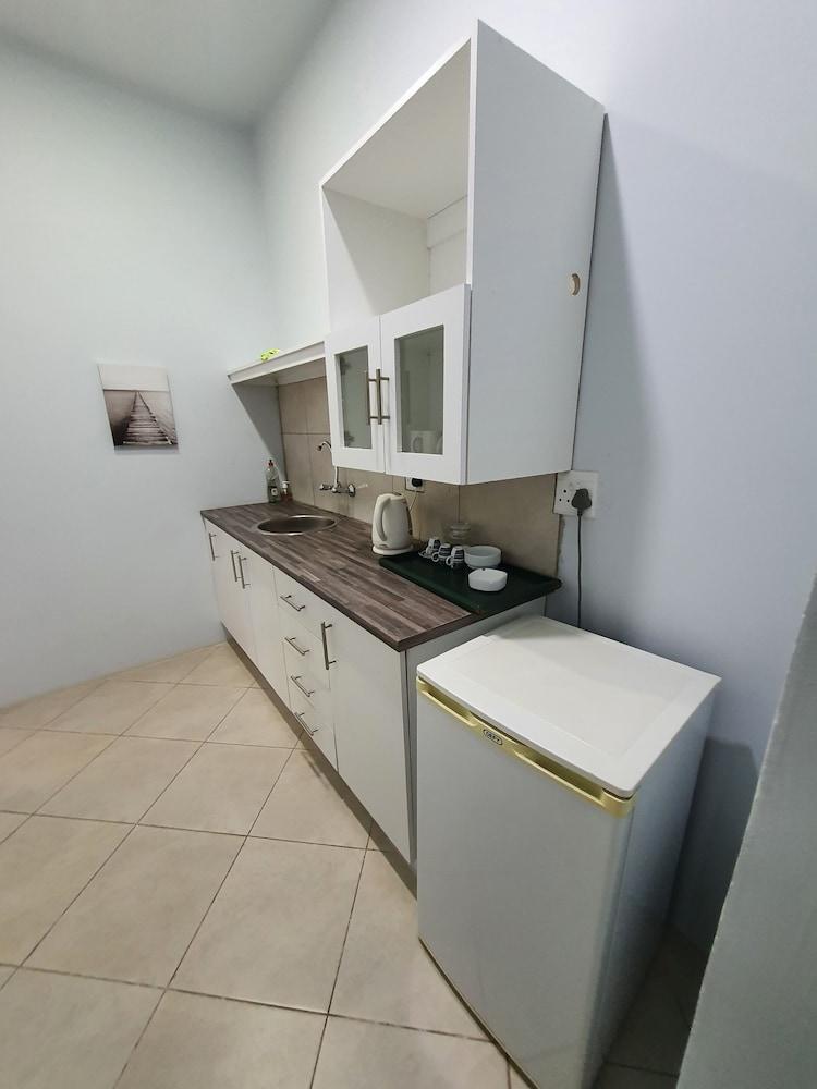 Zambezi Riverside Accommodation