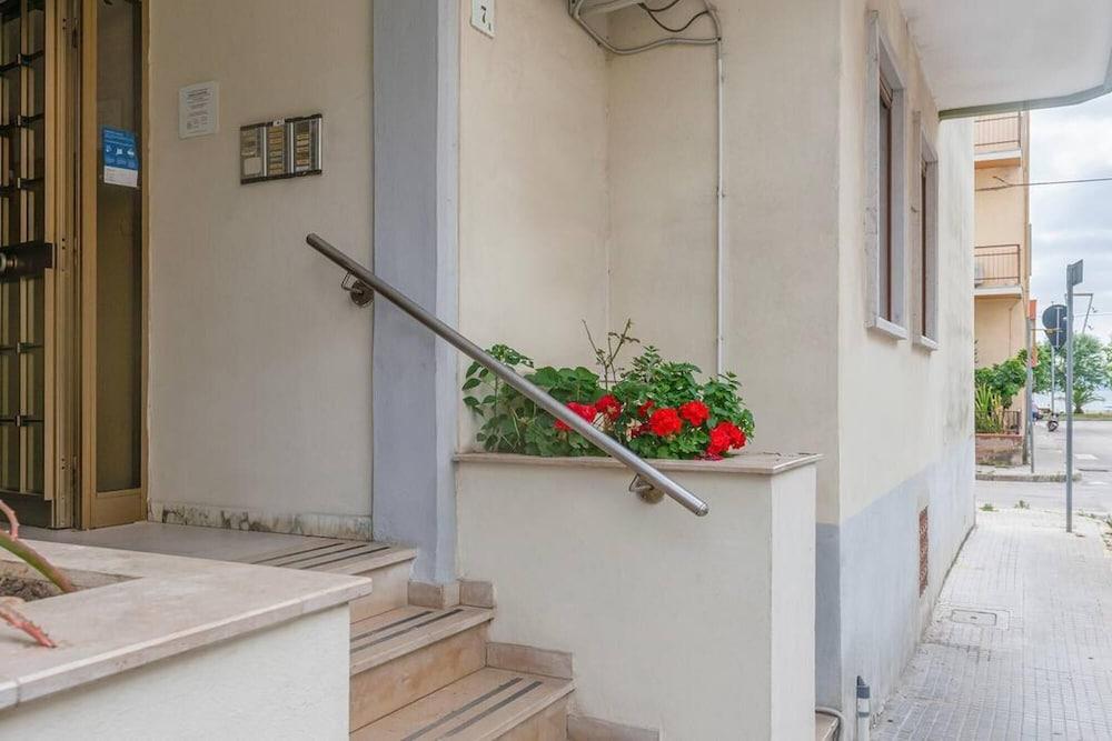 Welcomely - Costa 7 A