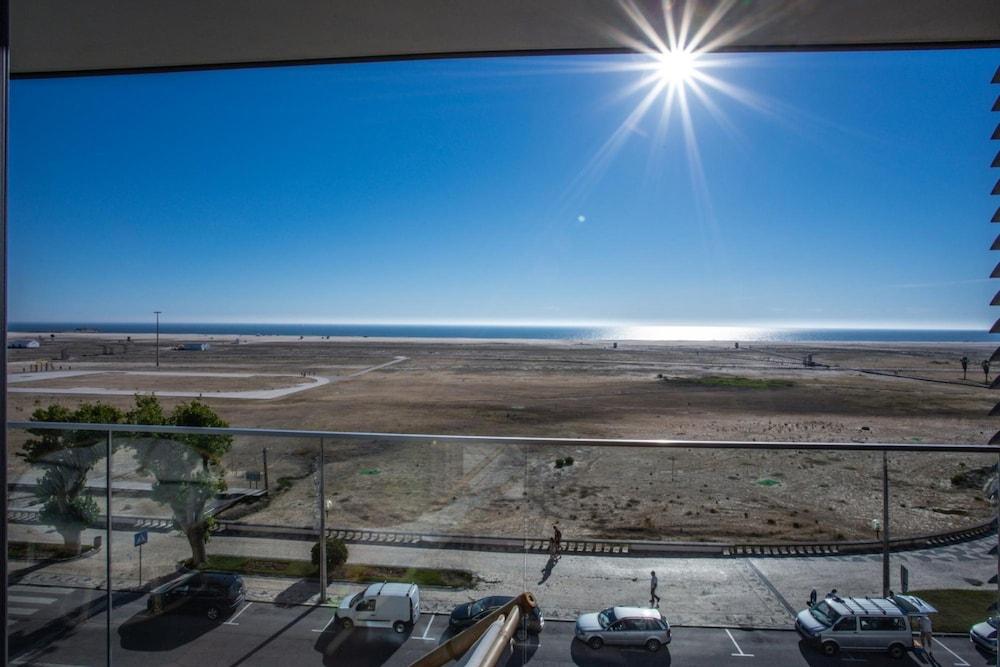 Acqua House by Rent4all