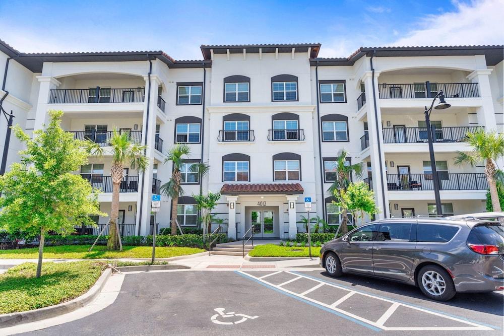 4012 Breakview Drive #410