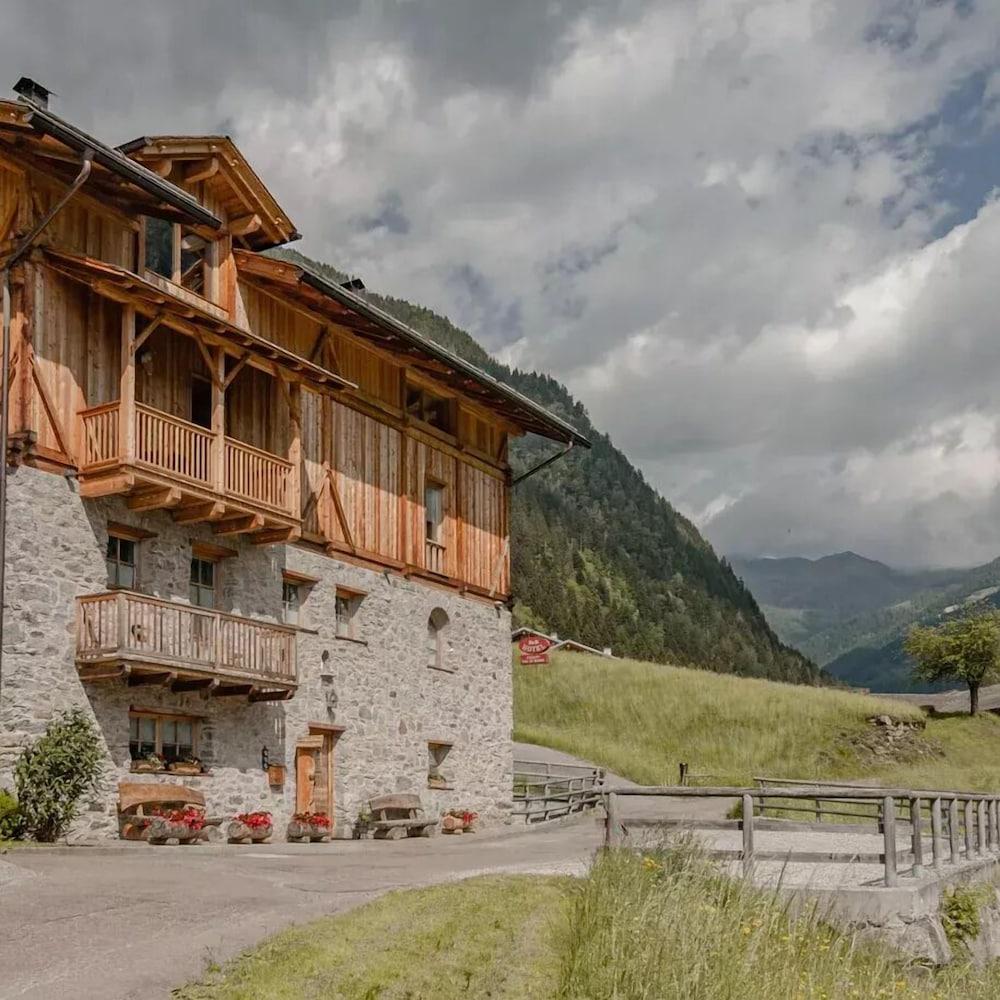 Hotel Chalet Val di Rabbi