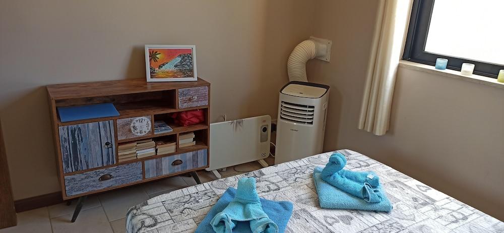 Marsalforn flat near beach and boulevard