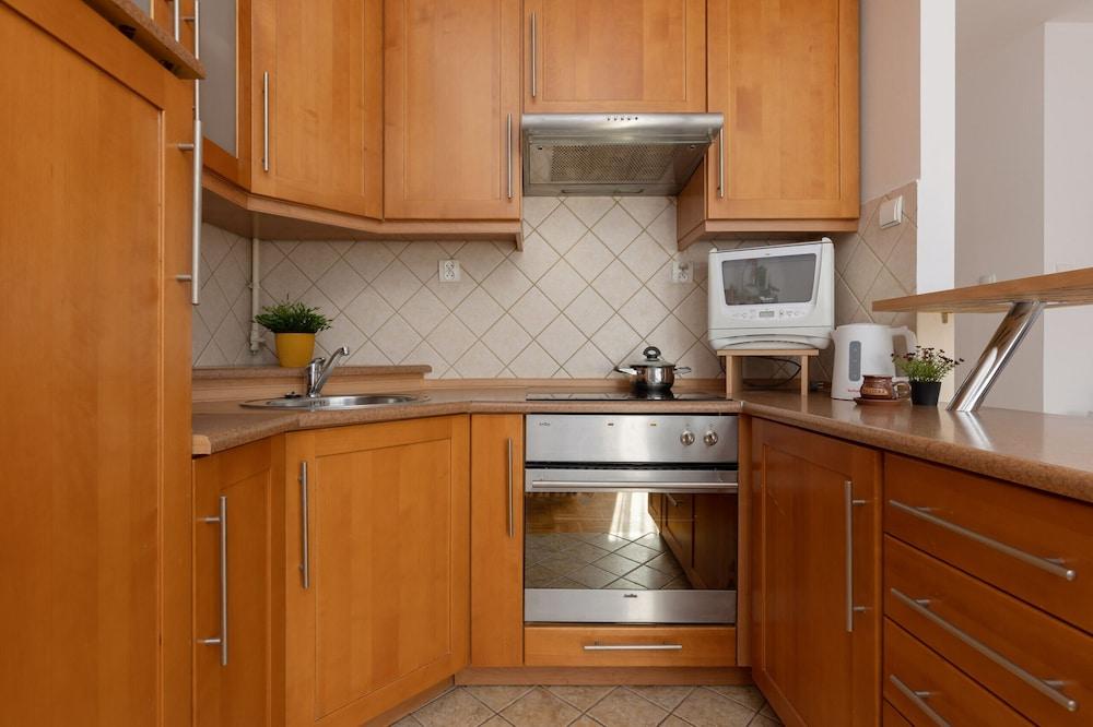 Warsaw Ursynow Studio by Renters