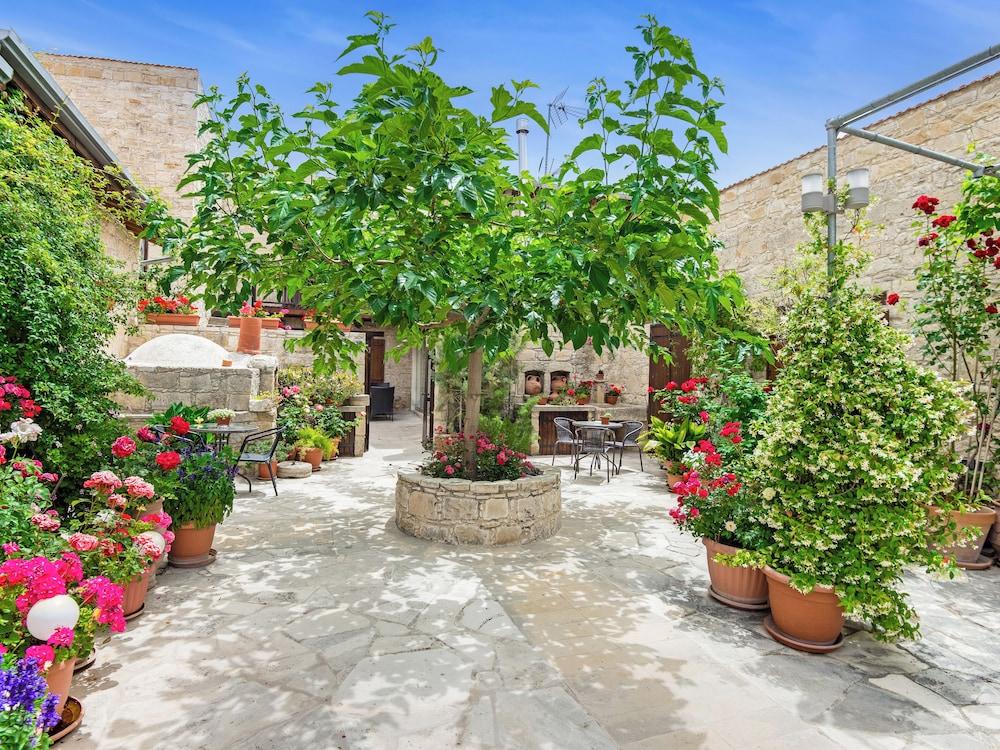 Sanders Arsorama - Cute 1-bdr Apt w/ Shared Patio