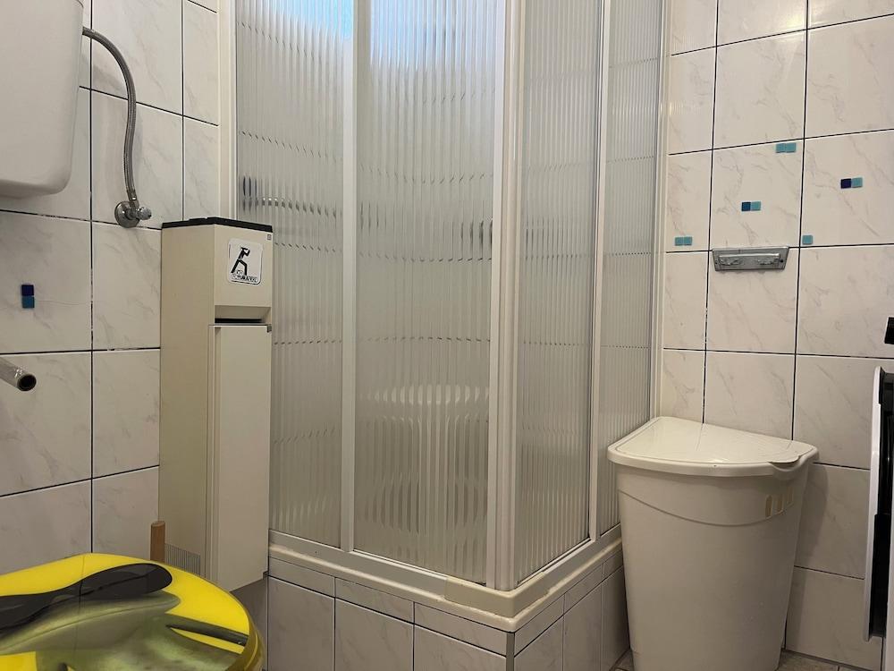 Ap 400m From Pebble Beach, Barrier-free