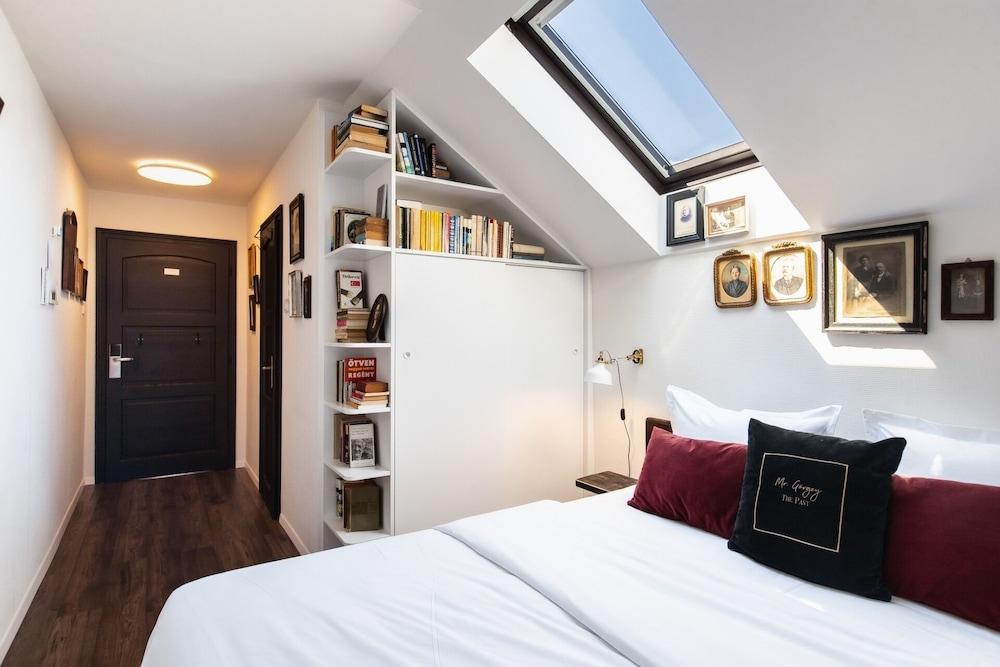 Mr. Görgey Art Hotel & Bisztró