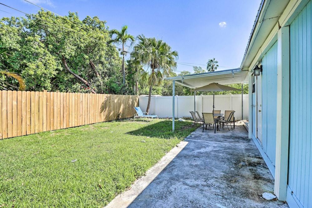 Cozy Key West Beach Cottage: Walk to Beaches!