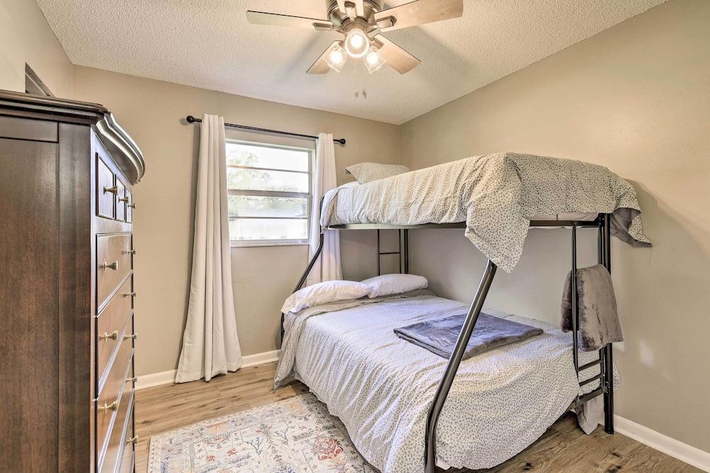 Pet-friendly Ocala Home w/ Yard ~ 5 Mi to WEC