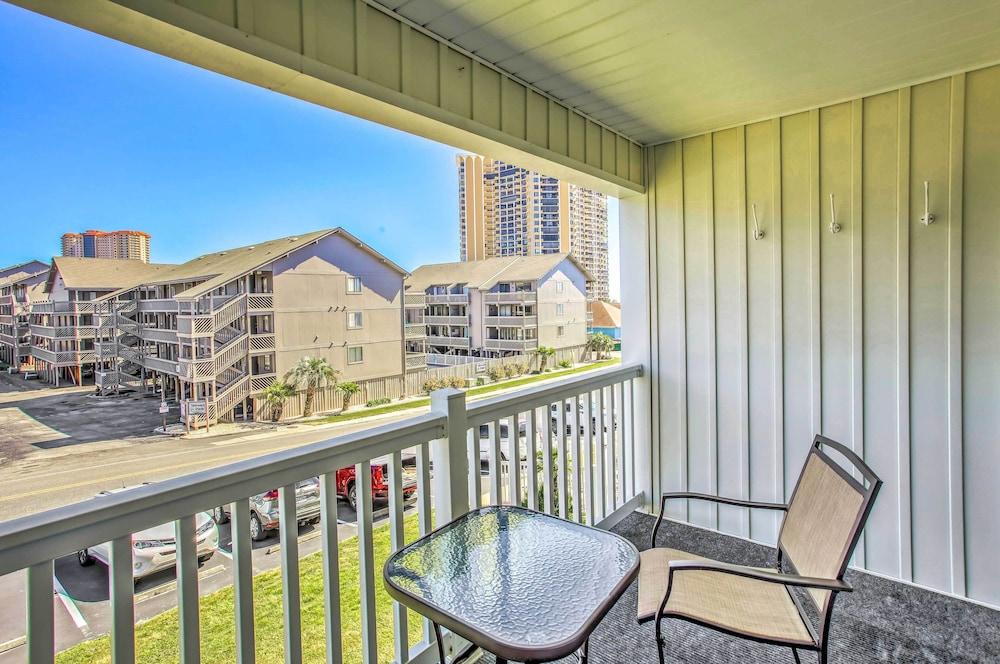 Walk to Ocean: Myrtle Beach Condo w/ Balcony!