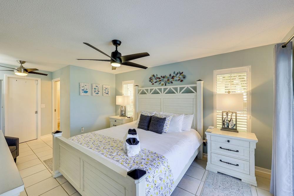 Spacious Punta Gorda Home w/ Private Pool & Views!