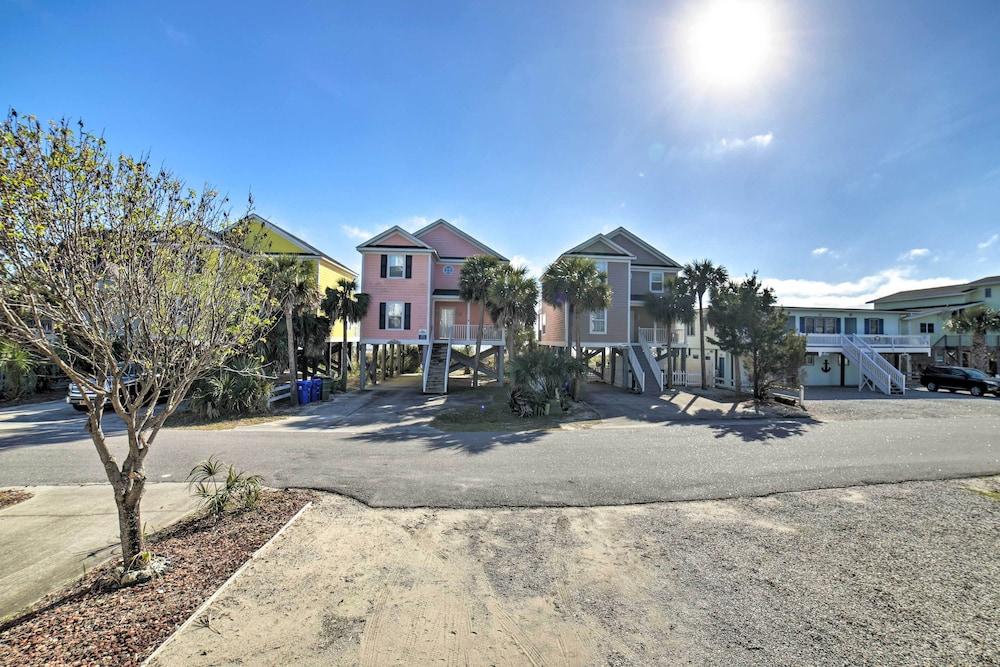 Walk to Surfside Beach: Studio w/ Covered Balcony