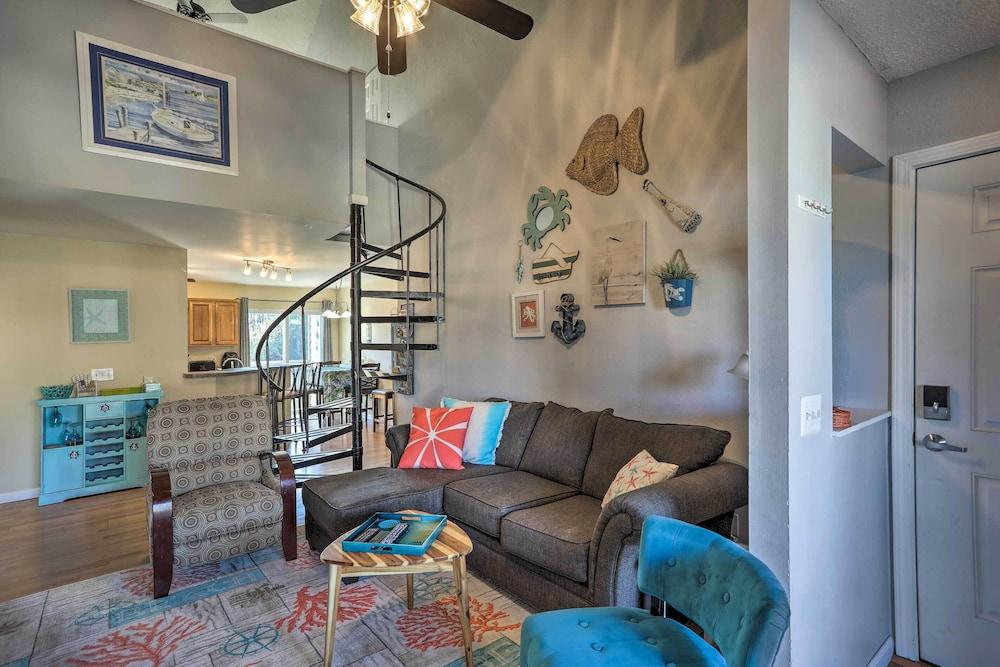 Near Ocean & Golf: Myrtle Beach Area Condo!