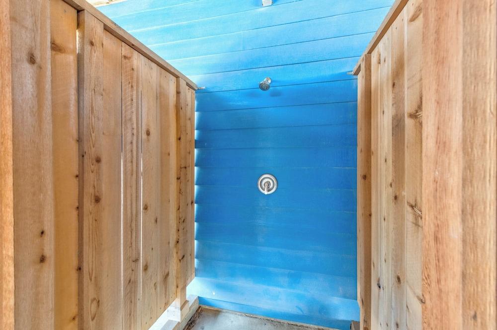 Big Blue by Silver Sands Vacation Rentals