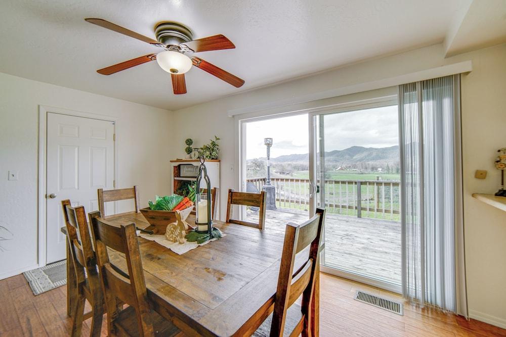 30-acre Witter Springs Ranch w/ Barn & Views!