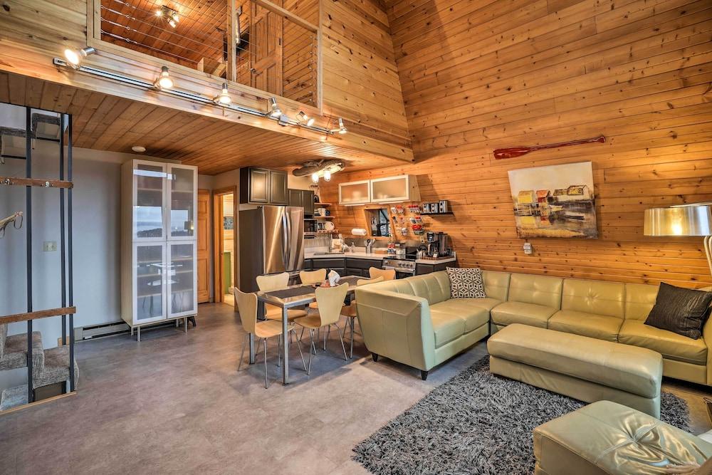 Crofton Cabin w/ Tiki Hut & Water Views!