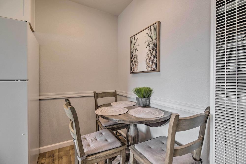 Ski, Hike & Unwind: Cozy Carson City Duplex!