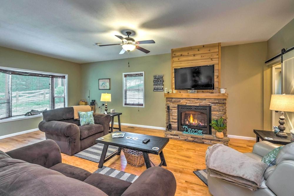 Country Cottage < 3 Mi to Dale Hollow Lake!