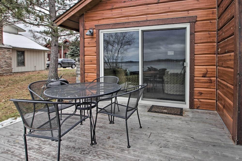 Pelican Lake Retreat w/ Fire Pit, Dock & Grill!