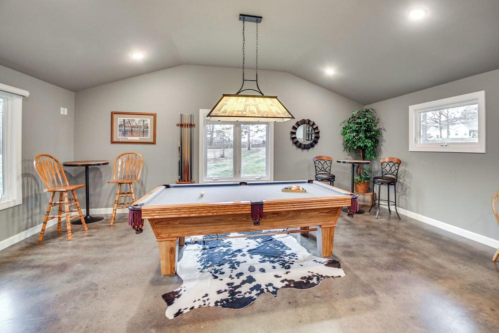 Dock & Lake Access: Tranquil Home in Hot Springs