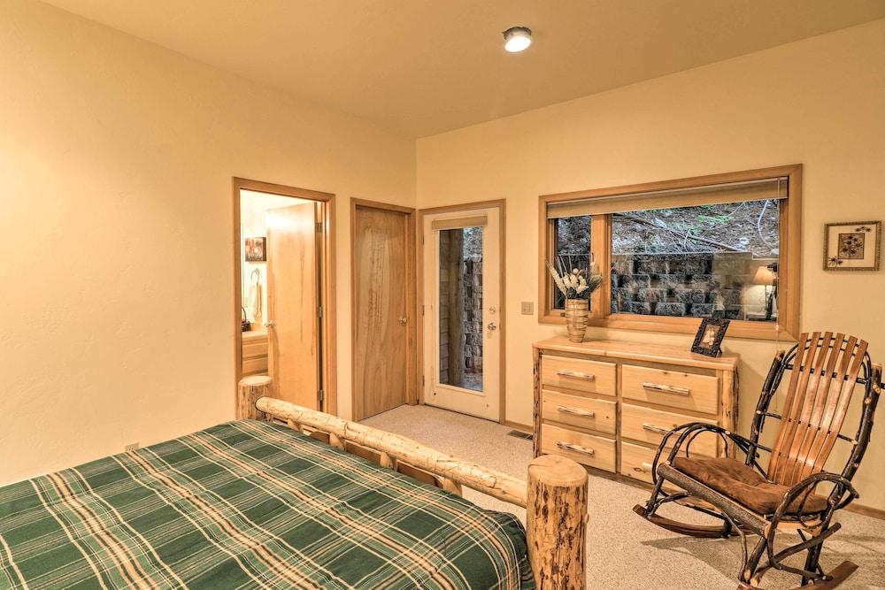 Rustic Home on Whitefish Mountain, Near Ski Run!