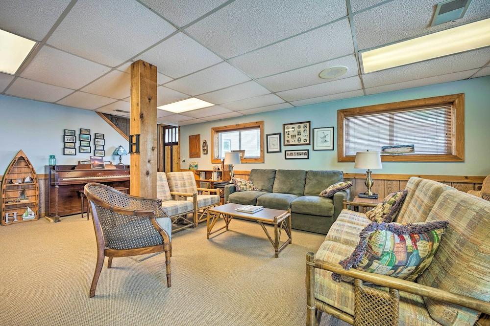 Private Dock & Stunning Views: Corey Lake Getaway!