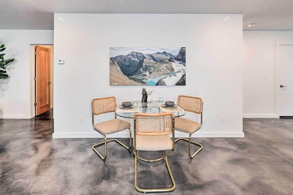 Modern Missoula Home ~ 2 Miles to Downtown!