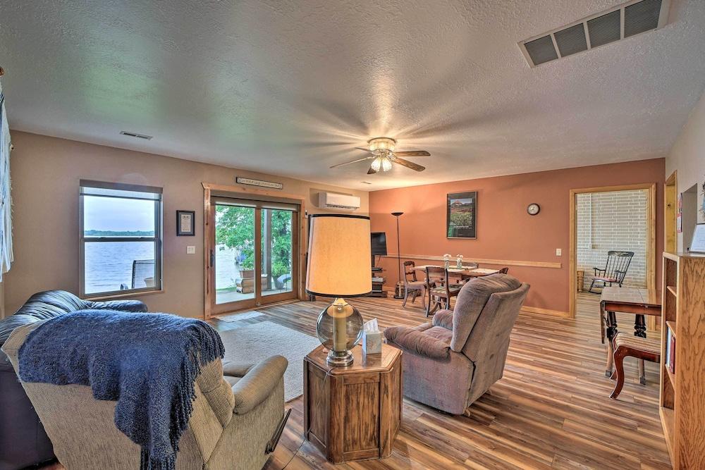 Boat Dock & Fire Pit: 'sunset Cove' Lakefront Gem