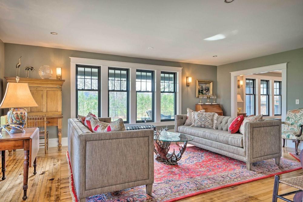 Upscale Arts + Crafts Bungalow w/ Yard, Pool!