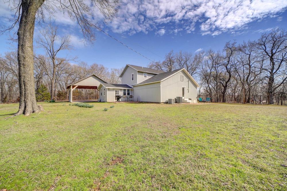 Game Room + Large Backyard: Afton Home!