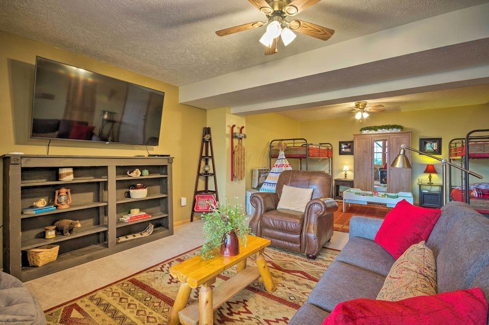 Waynesville Escape - Mtn Cabin Above the Clouds!