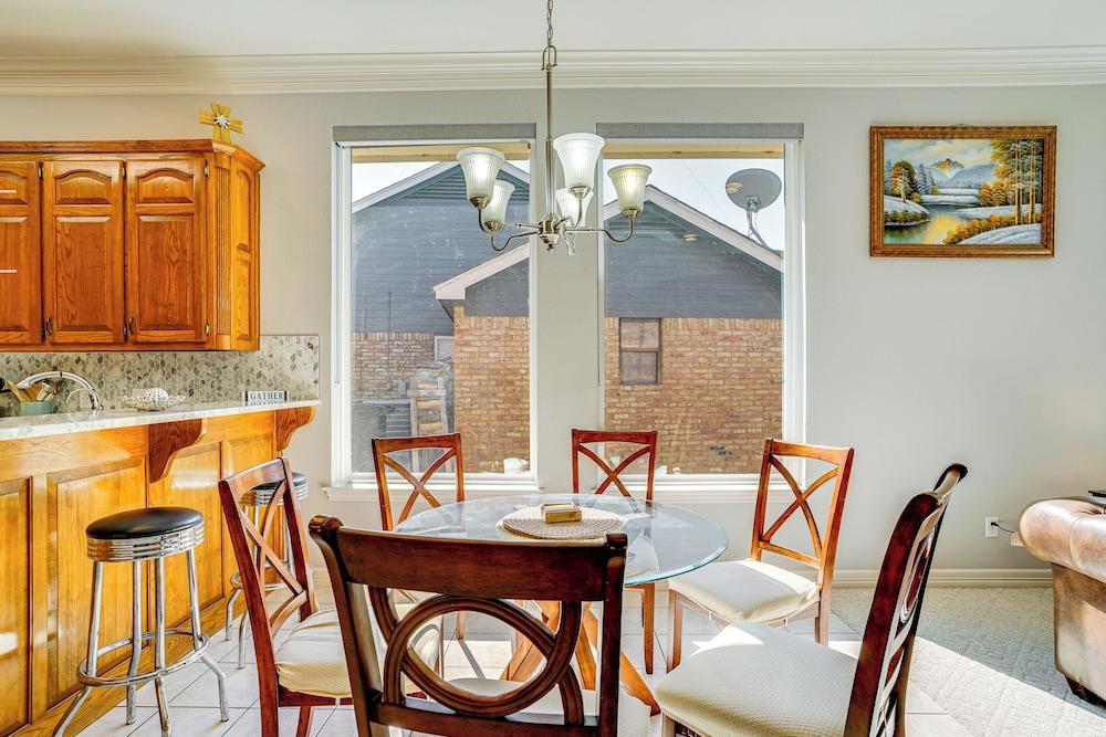 Luxe Lakefront Home in Granbury w/ Hot Tub & Dock