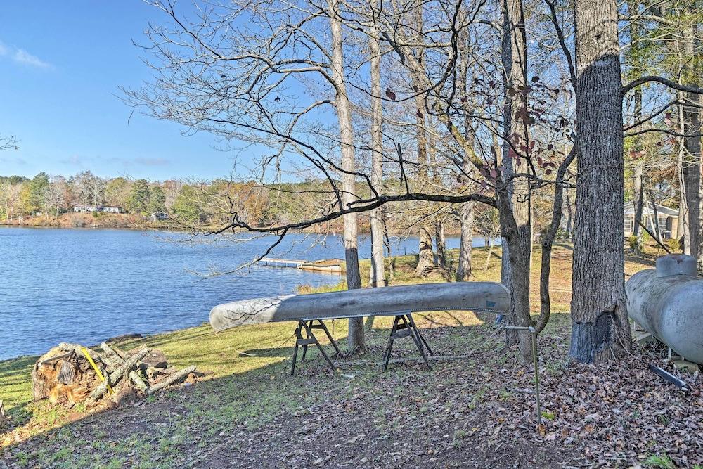 Lakefront Delta Cottage w/ Views, Canoe & Dock!