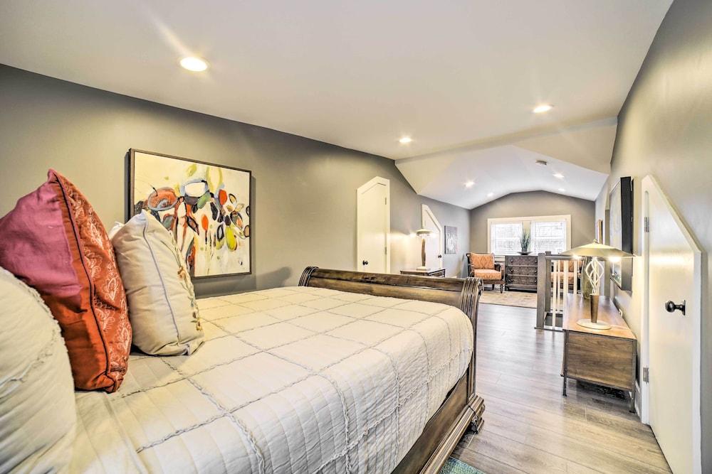 Pittsburgh Home: Walkable Location!