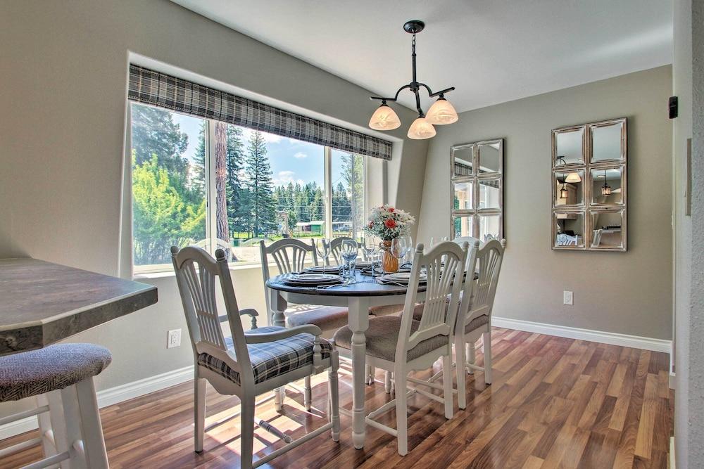 Creekfront Lincoln Home, Steps From Downtown!